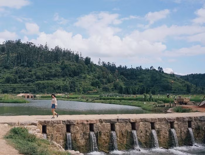 Lư Tây Thành Tử Trung Quốc