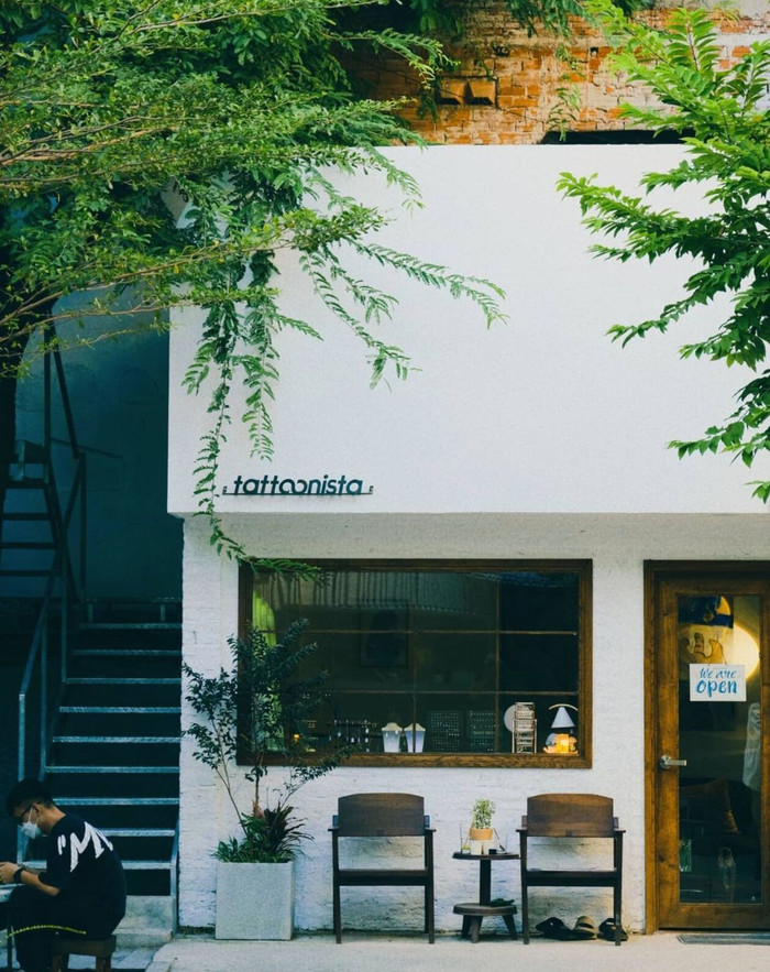 Những quán cà phê đang "càn quét" mọi mặt trận sống ảo ở Sài Gòn ảnh 11