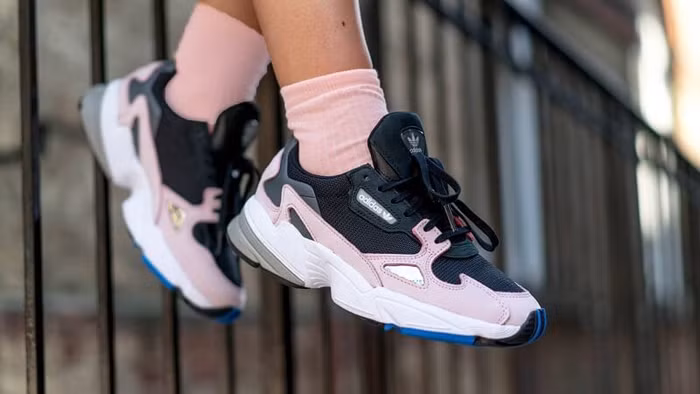 Những mẫu giày sneaker nổi tiếng của Adidas đã tạo nên nhiều trào lưu trên thế giới