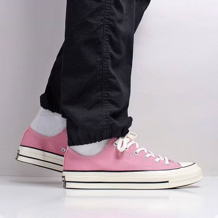 Các đôi sneaker của Converse ra đời đều mang tính ứng dụng cao và phù hợp với tất cả mọi người.