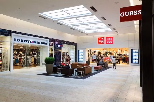 Không gian mua sắm rộng rãi, thoải mái tại Great Mall là một trong những ưu điểm nổi bật nhất.