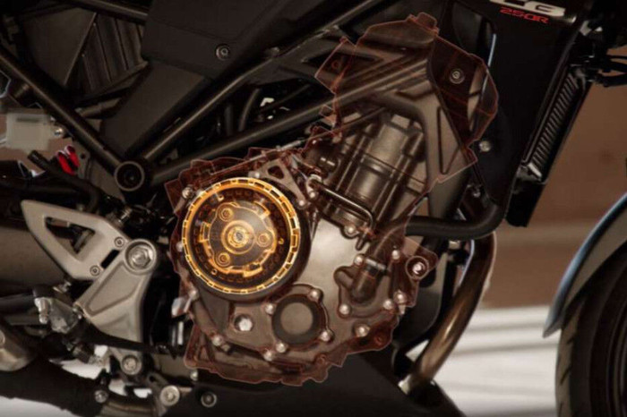 Honda CB250R bản nâng cấp ra mắt tại Malaysia ảnh 5 Honda CB250R bản nâng cấp ra mắt tại Malaysia ảnh 5
