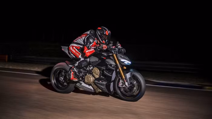Sau Panigale V4, Ducati Streetfighter V4 2023 ra mắt với 3 phiên bản ảnh 2