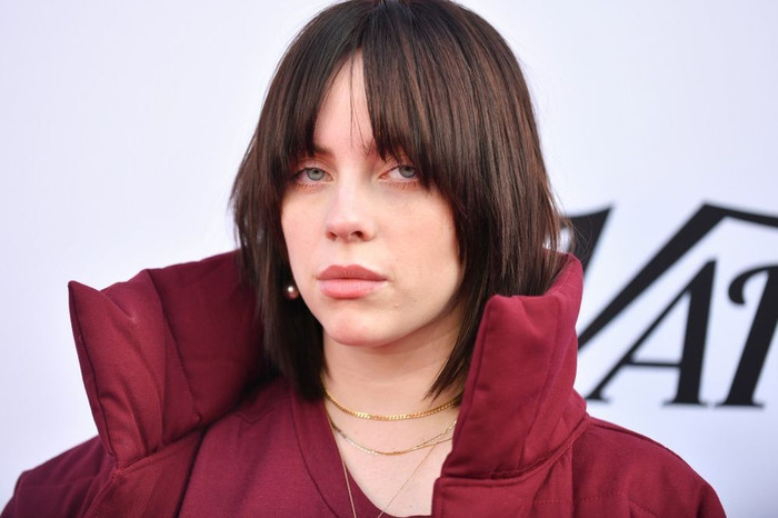 Billie Eilish được chọn làm người thay thể Travis Scott tại Coachella 2022?