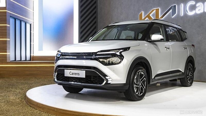 Đại lý bắt đầu nhận cọc Kia Carens 2023, phân khúc MPV thêm sôi động ảnh 1 Đại lý bắt đầu nhận cọc Kia Carens 2023, phân khúc MPV thêm sôi động ảnh 1