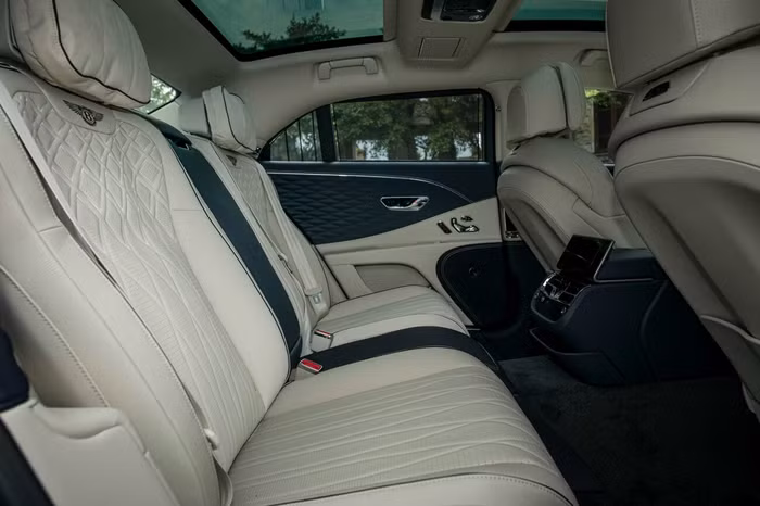 xe Bentley Flying Spur Hybrid