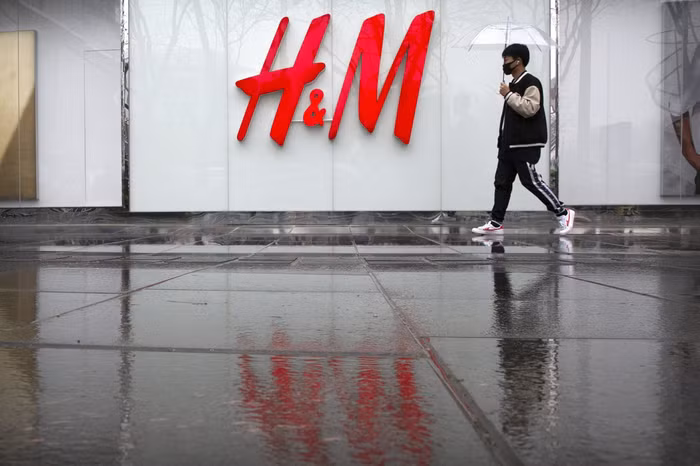 H&M trung quoc thay ban do online