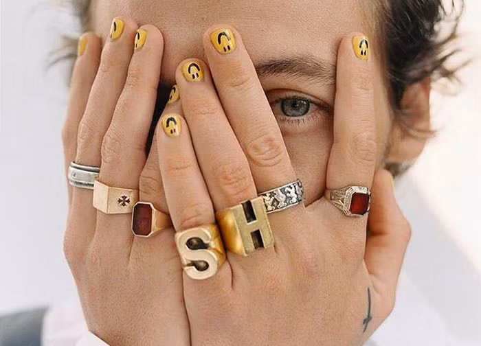 Harry Style nail art