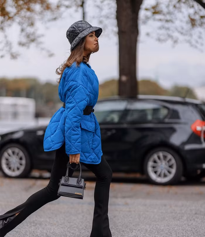 Áo phao hình quả trám được Jung Ho Yeon và Bella Harid lăng xê mùa thu đông ảnh 3