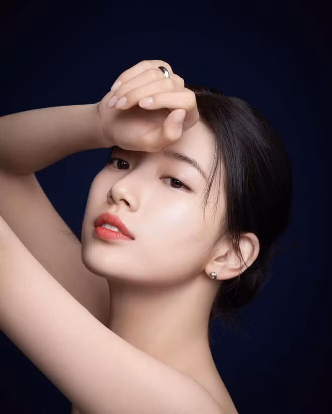 Những sự thật đăng sau loạt ảnh quảng bá mỹ phẩm của sao Hàn ảnh 14