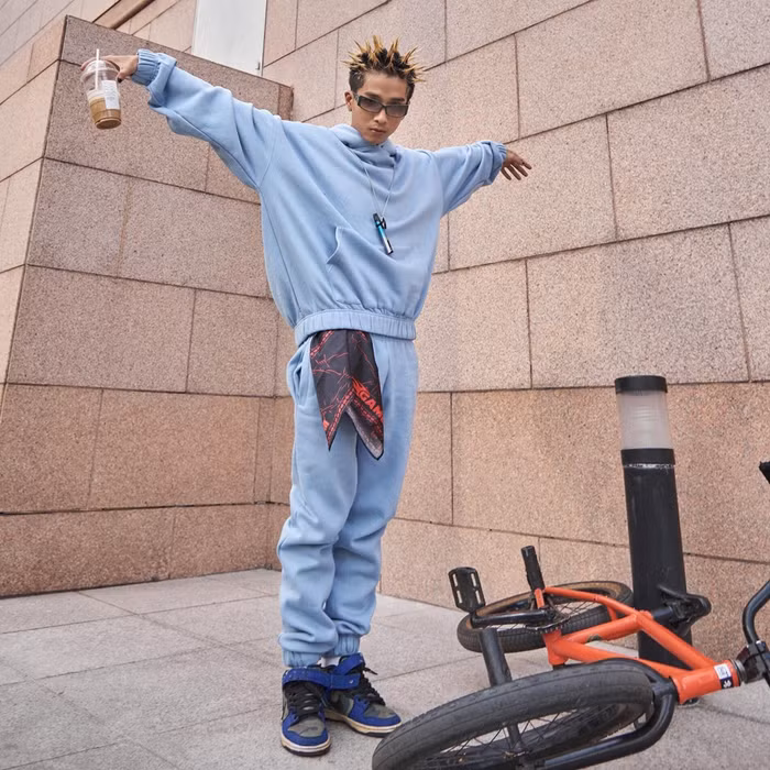 Từ hiện tượng Squid Game: Hãy sẵn sàng cho sự đổ bộ của Tracksuits ảnh 7