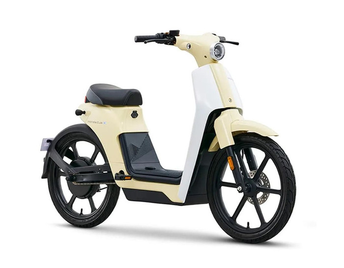 Honda sắp bán Dream và Cub kiểu mới tại Việt Nam