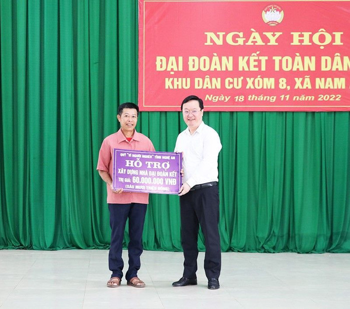 Chủ tịch UBND tỉnh Nghệ An dự ngày hội Đại đoàn kết tại Nam Đàn ảnh 6 Chủ tịch UBND tỉnh Nghệ An dự ngày hội Đại đoàn kết tại huyện Nam Đàn