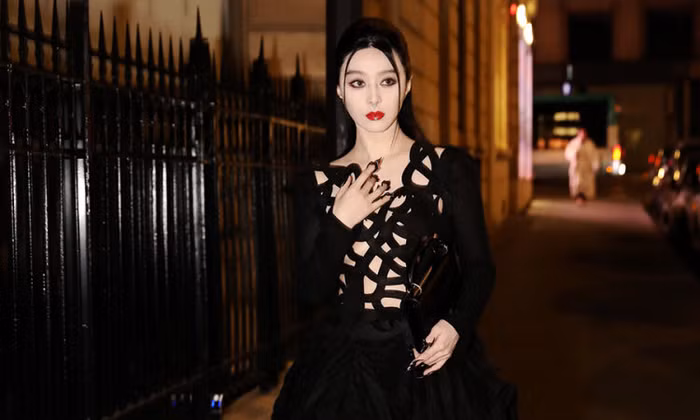 Băng Băng tại Paris Fashion Week