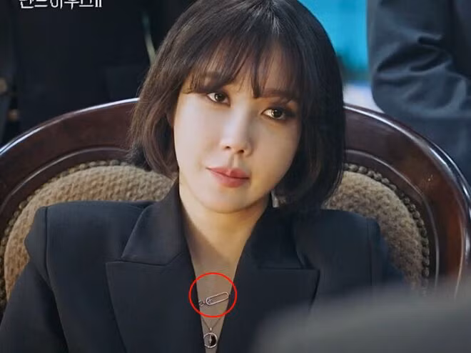 4 kiểu tóc ngắn hot nhất trong phim Hàn nửa đầu năm 2021: Toàn những kiểu giúp sang cả khuôn mặt - Ảnh 2.