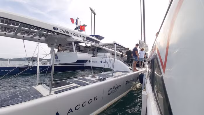 Siêu tàu Energy Observer đang dừng chân tại thành phố Hồ Chí Minh ảnh 3 20222506-Yacht-5-930x523.jpg