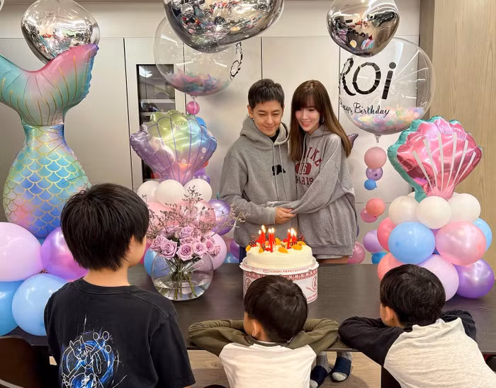  Lâm Chí Dĩnh đón sinh nhật 