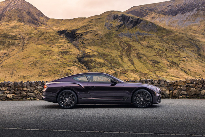 Bentley mở rộng cấu hình Mulliner Blackline cho tất cả các dòng xe ảnh 1 Bentley mở rộng cấu hình Mulliner Blackline cho tất cả các dòng xe ảnh 1