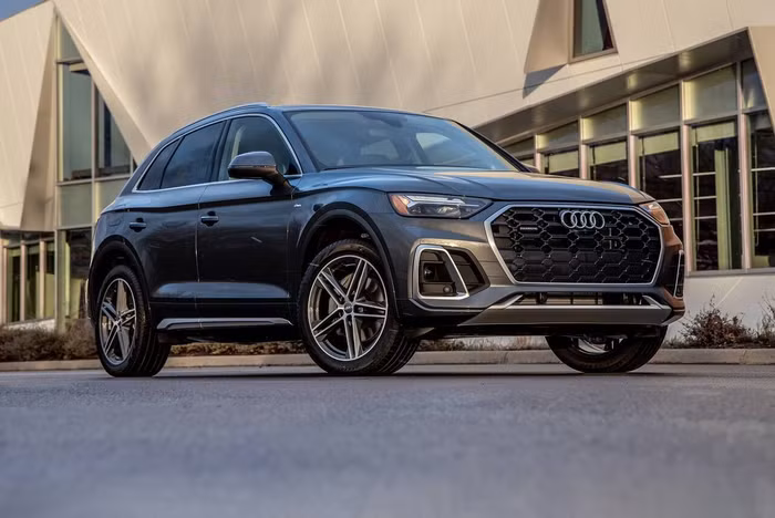 Audi Q5 2022 sắp có thêm biến thể giá cả phải chăng