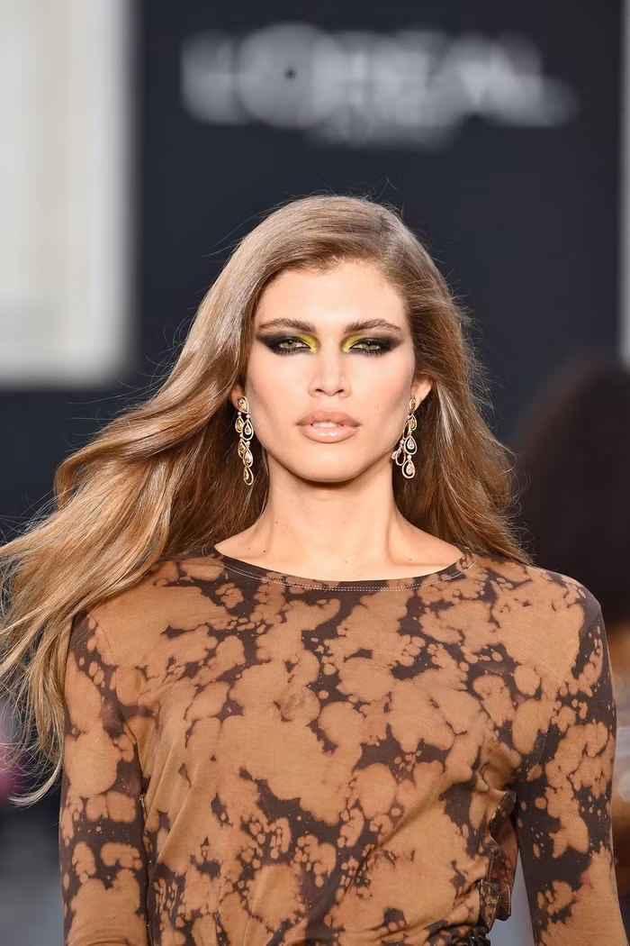 Những người mẫu chuyển giới thành công trong làng thời trang thế giới - P1-4