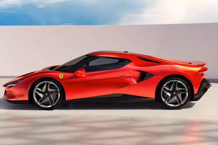 Xe Ferrari SP48 Unica