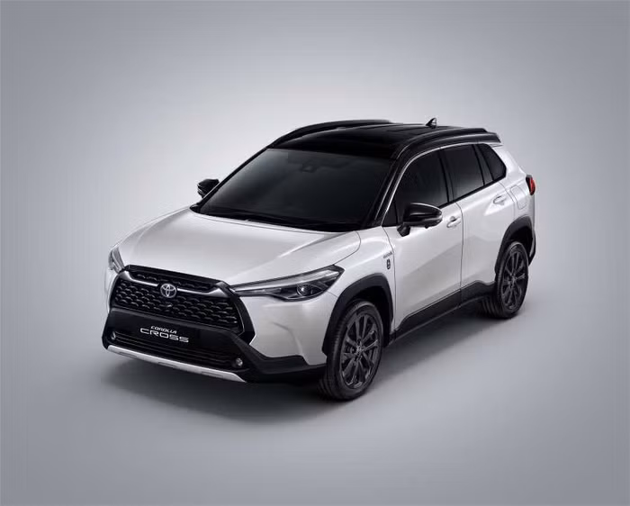 Toyota tung loạt phiên bản 60th Anniversary cho các dòng xe ăn khách ảnh 6