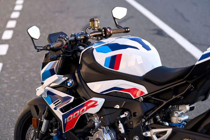 BMW Motorrad ra mắt M1000R 2023 mẫu siêu mô tô M thứ 2 ảnh 7 BMW Motorrad ra mắt M1000R 2023