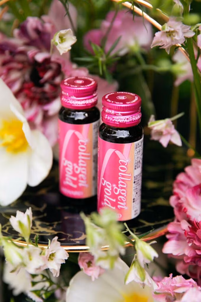 đại sứ Menard Collagen Gold