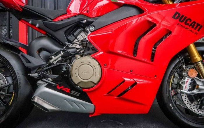Ducati Panigale V4 trình làng tại Malaysia, giá hơn 762 triệu đồng ảnh 2