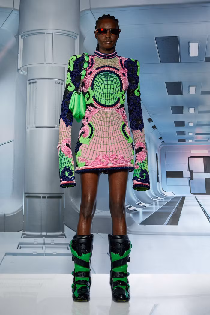 Balmain Pre-Fall 2022: Nét cổ điển trong đương đại ảnh 3