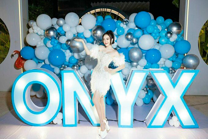 Onyx Cometics - đam mê của Bảo Thy ảnh 1 ns-4-onyx-cosmetics-la-dam-me-5254-8242-1671708998.jpg?w=680&h=0&q=100&dpr=1&fit=crop&s=YAaP9VnvVa0jJ-OWuC2fGw