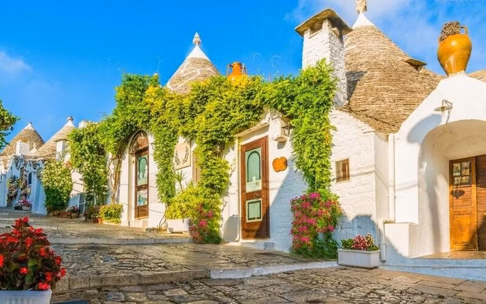 9 ngôi làng cổ tích dành cho những ai muốn trốn phố thị xô bồ - 3