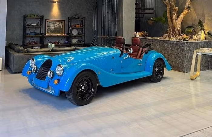 Cường "đô la" lại tậu thêm “xế độc” Morgan Plus Four