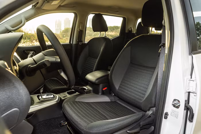 phiên bản Nissan Navara EL 2WD