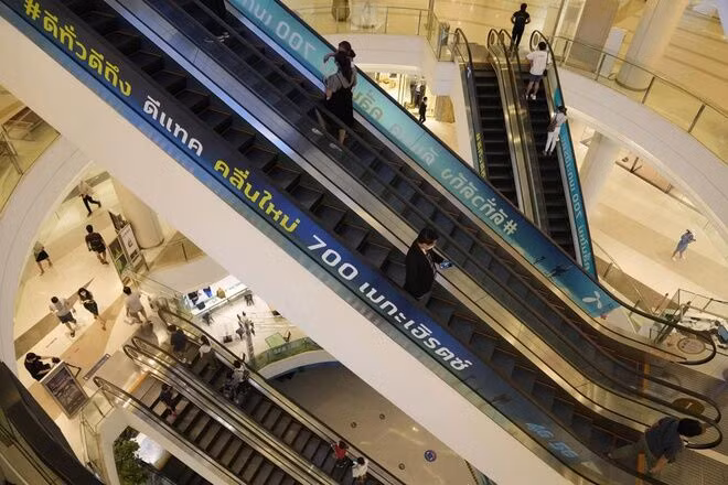 Bangkok chính thức mở cửa lại hàng quán, trung tâm thương mại-4