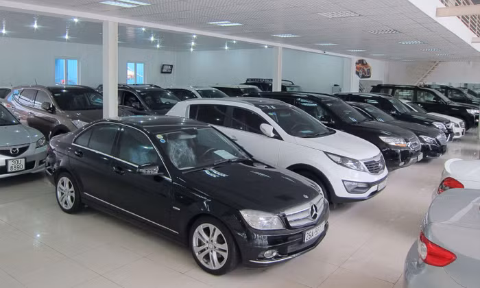 Kinh nghiệm mua xe ô tô cũ không bị lỗ nhiều tiền