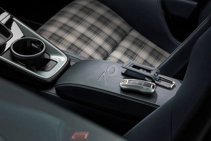 Porsche 911GT3 có thêm phiên bản đặc biệt dành riêng cho thị trường Úc ảnh 4 Porsche 911GT3 có thêm phiên bản đặc biệt dành riêng cho thị trường Úc ảnh 4