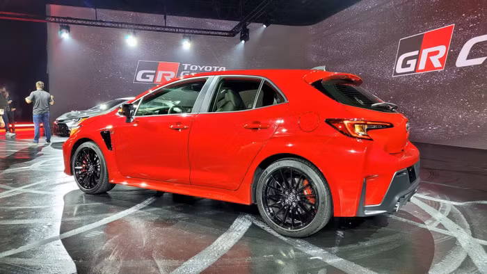 Toyota ra mắt phiên bản hiệu suất cao GR Corolla 2023 ảnh 3 Toyota ra mắt phiên bản hiệu suất cao GR Corolla 2023 ảnh 3