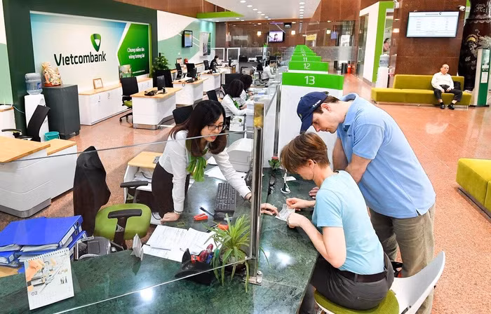 Lãi suất huy động Vietcombank duy trì ổn định trong tháng 10/2025