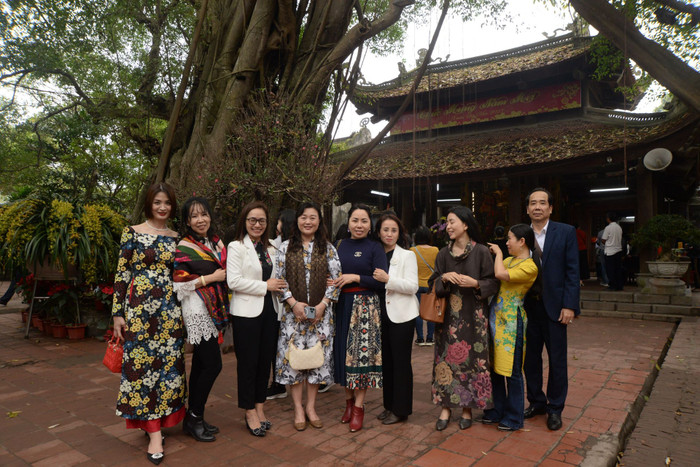 Hiệp hội phát triển hàng tiêu dùng - VACOD tổ chức du xuân tại Hưng Yên