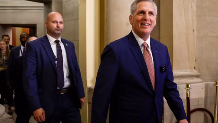 dự luật trần nợ