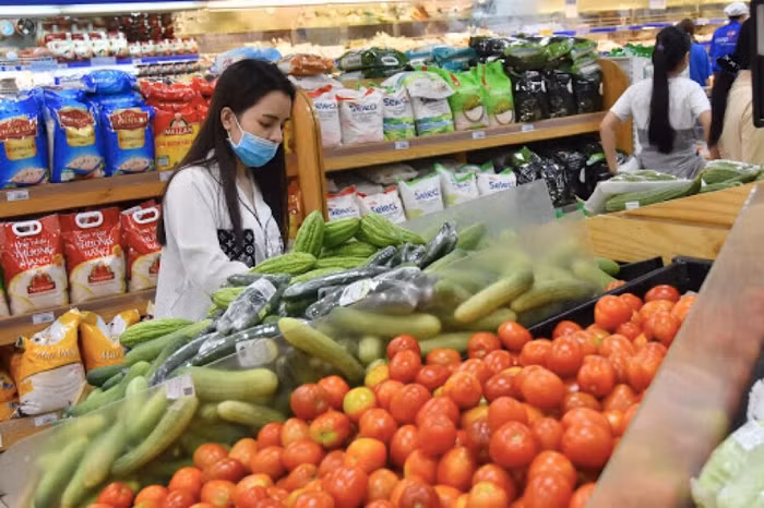 Theo thống kê, doanh thu bán lẻ và dịch vụ của TP. HCM tăng mạnh sau dịch