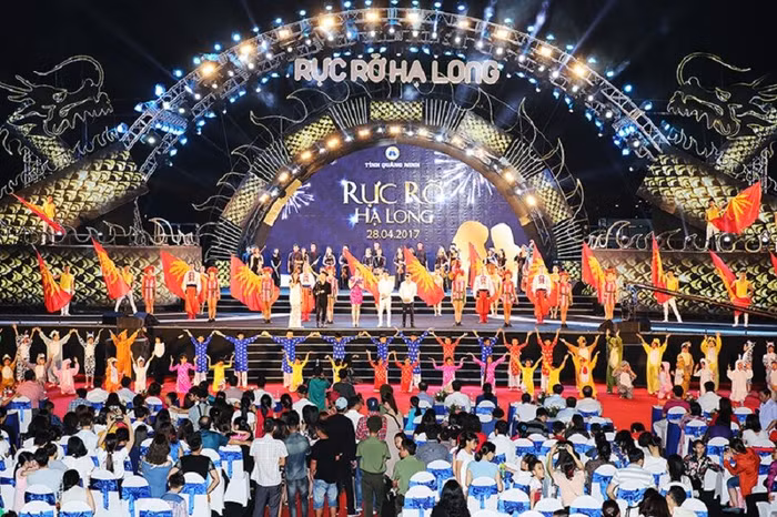 Khai hội mùa du lịch Hạ Long 2017