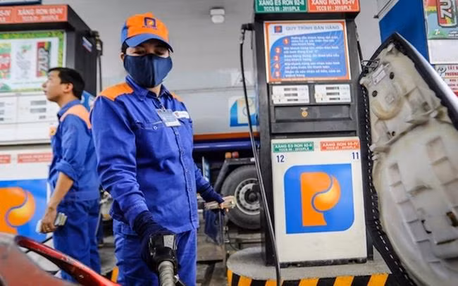 Thủ tướng tiếp tục ra công điện khẩn về quản lý, điều hành xăng dầu