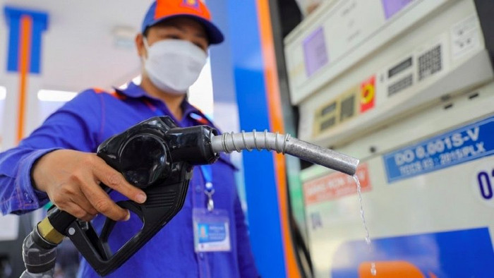 Nguồn cung xăng dầu