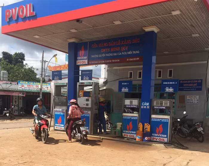 Phó Thủ tướng Lê Minh Khái: Điều hành giá xăng dầu bám sát giá thị trường thế giới