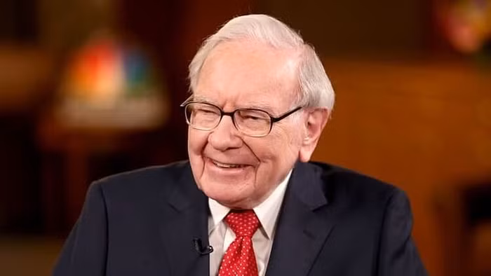 Warren Buffett trở lại “đường đua” Top 5 tỷ phú giàu nhất thế giới
