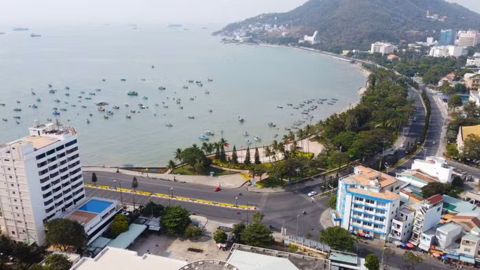 Bà Rịa – Vũng Tàu tạm dừng đấu giá 71 lô đất, lý do là gì?