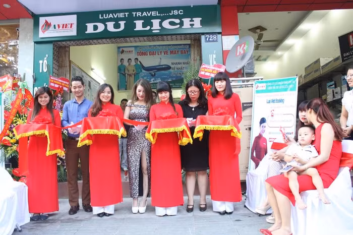 Lửa Việt Travel khai trương chi nhánh Bắc Ninh ảnh 1