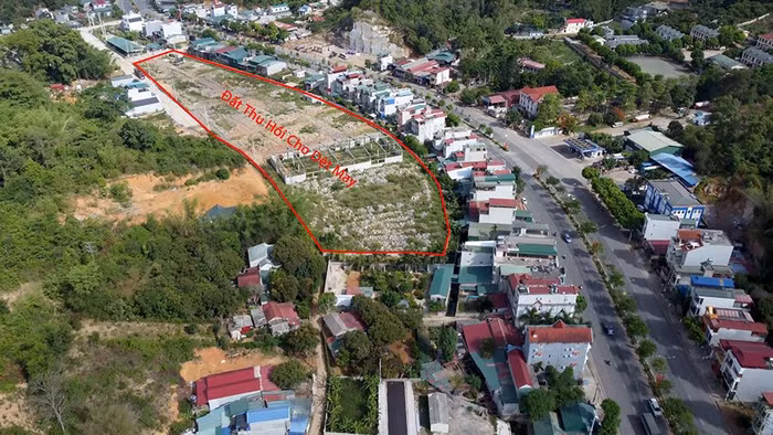Vùng đất thu hồi từ Công ty CP Giang Sơn để cho Công ty cổ phần may DNN thuê đất xây dựng nhà máy may DNN (vùng đánh dấu màu đỏ)